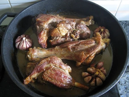 Kosher Restaurant Barcelona – xai rostit amb 12 cabeçes d’all